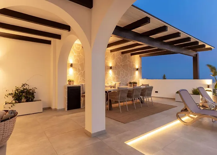 别墅 El Limonar 丰希罗拉